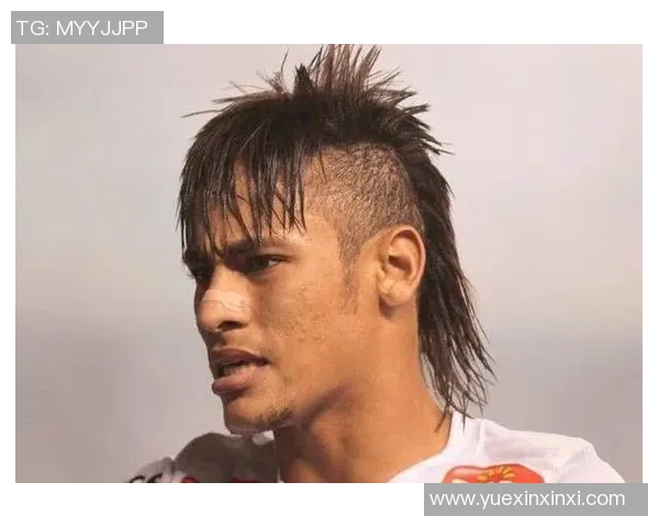 气质与风格并存的足球明星男士发型推荐与解析